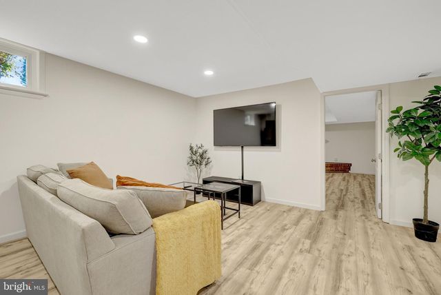 756 APPLEWOOD LN, Great Falls, VA 22066