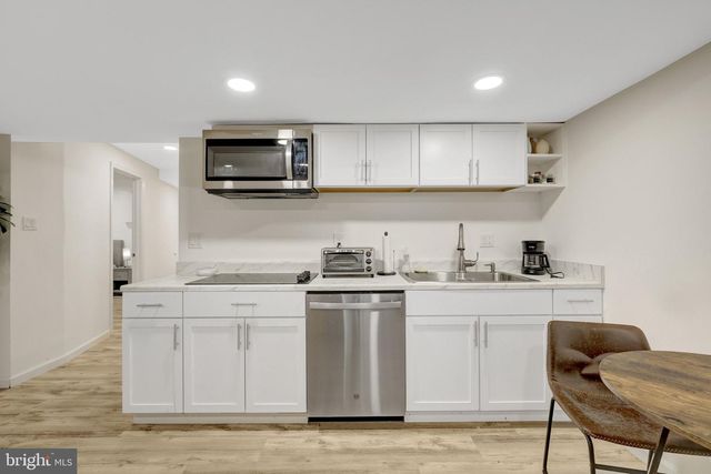 756 APPLEWOOD LN, Great Falls, VA 22066
