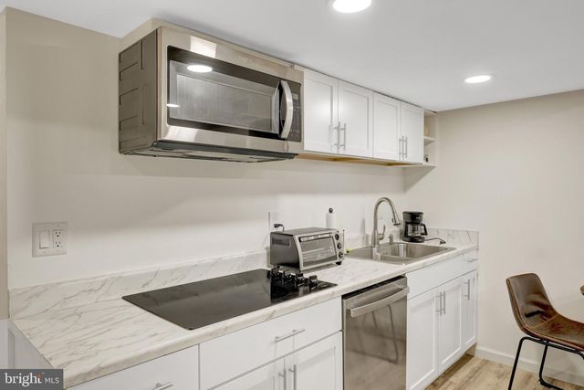 756 APPLEWOOD LN, Great Falls, VA 22066