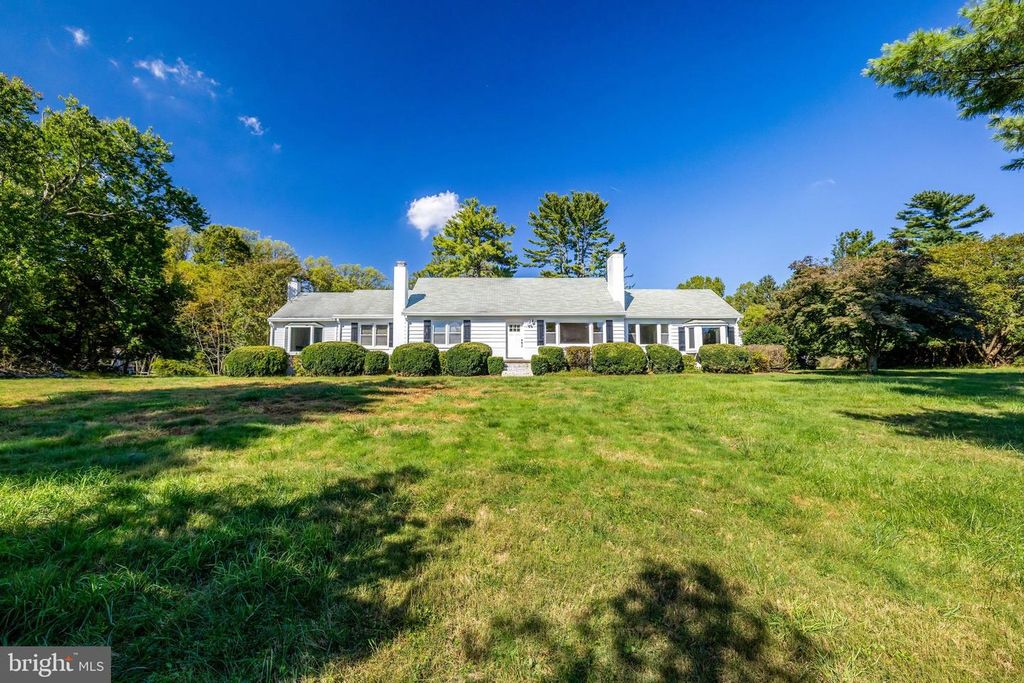 756 APPLEWOOD LN, Great Falls, VA 22066