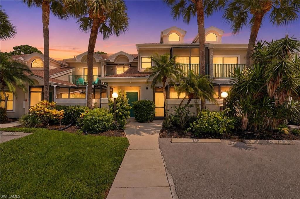 81 Emerald Woods DR M3, NAPLES, FL 34108 — exterior