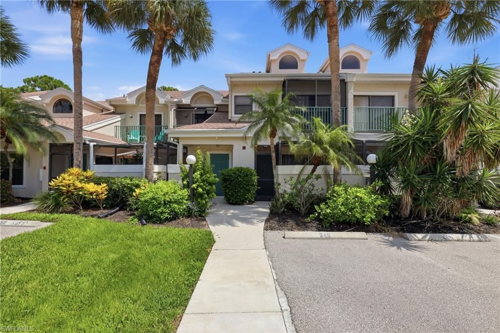 81 Emerald Woods DR M3, NAPLES, FL 34108 — photo 2