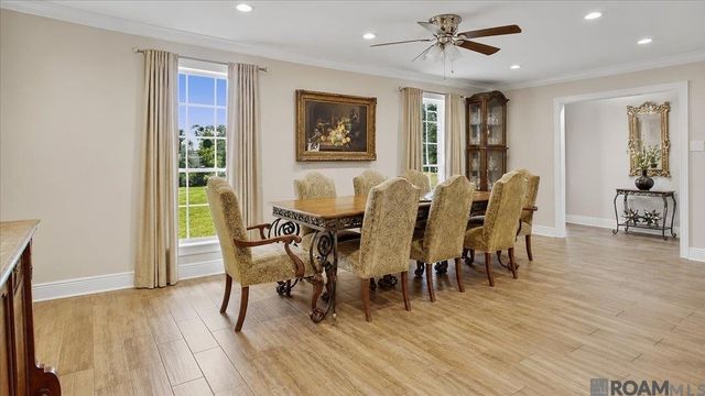 25791 Plantation Ave, Denham Springs, LA 70726