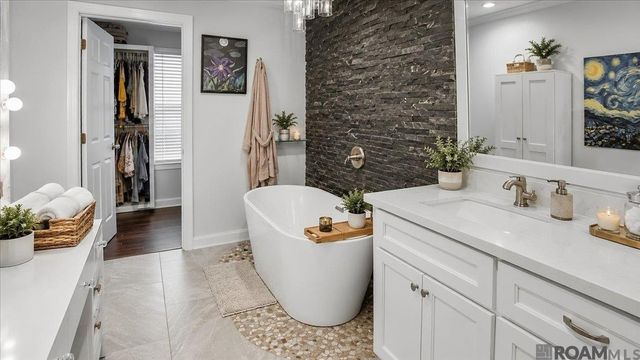 25791 Plantation Ave, Denham Springs, LA 70726