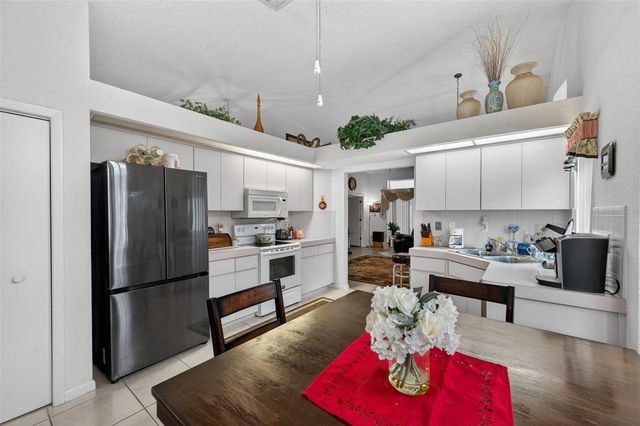 9288 NEW ORLEANS DRIVE, Weeki Wachee, FL 34613