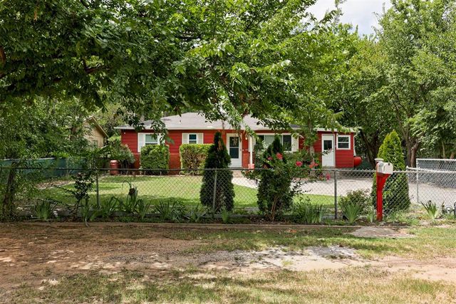 2709 N Saint Peter Avenue, Oklahoma City, OK 73141