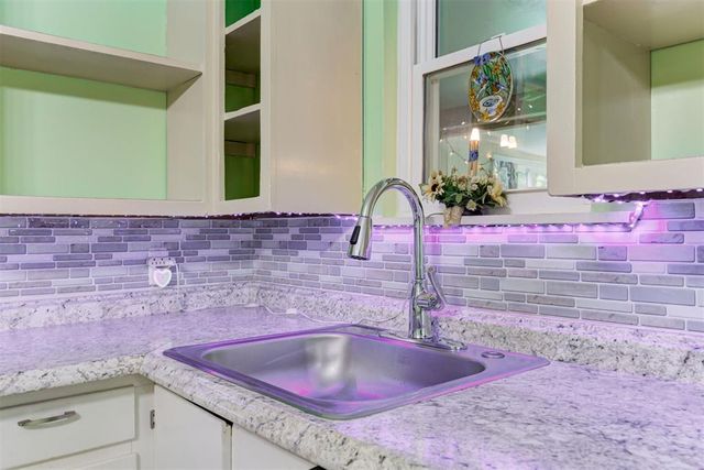 2709 N Saint Peter Avenue, Oklahoma City, OK 73141