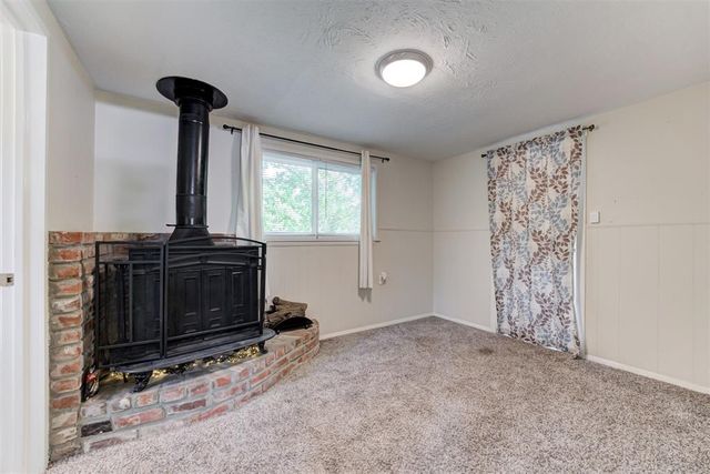2709 N Saint Peter Avenue, Oklahoma City, OK 73141