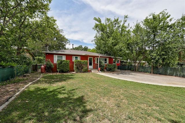 2709 N Saint Peter Avenue, Oklahoma City, OK 73141