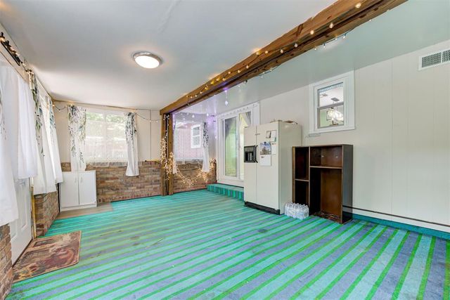 2709 N Saint Peter Avenue, Oklahoma City, OK 73141
