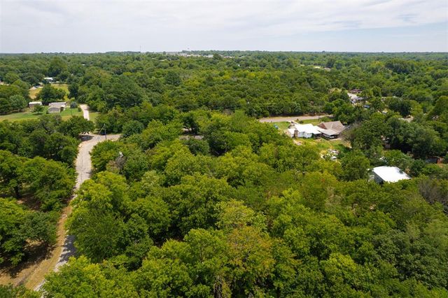 2709 N Saint Peter Avenue, Oklahoma City, OK 73141