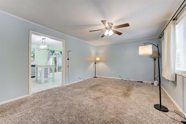 2709 N Saint Peter Avenue, Oklahoma City, OK 73141
