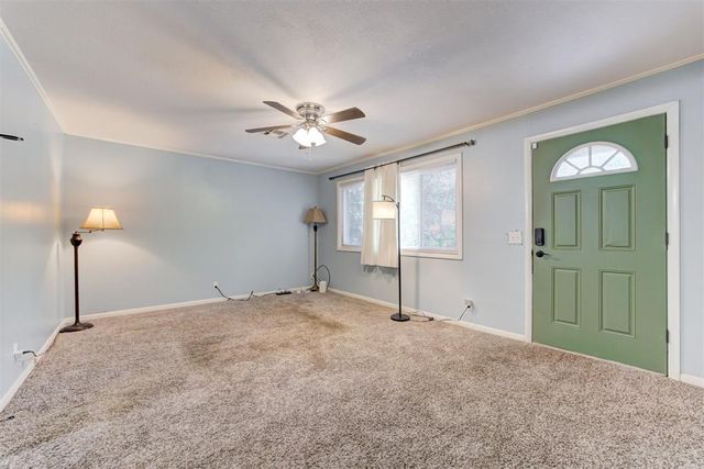 2709 N Saint Peter Avenue, Oklahoma City, OK 73141