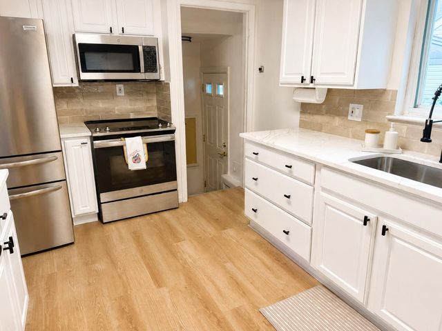 11920 Cavell Street, Livonia, MI 48150