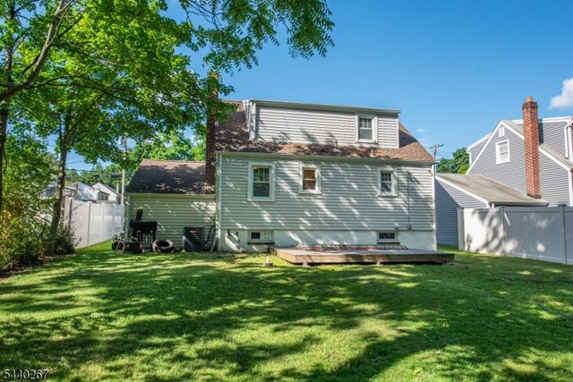 5 Hillside Ave, Mine Hill Twp., NJ 07803