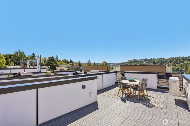 3637 C Dayton Ave N, Seattle, WA 98103