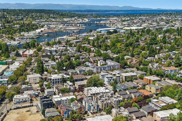 3637 C Dayton Ave N, Seattle, WA 98103