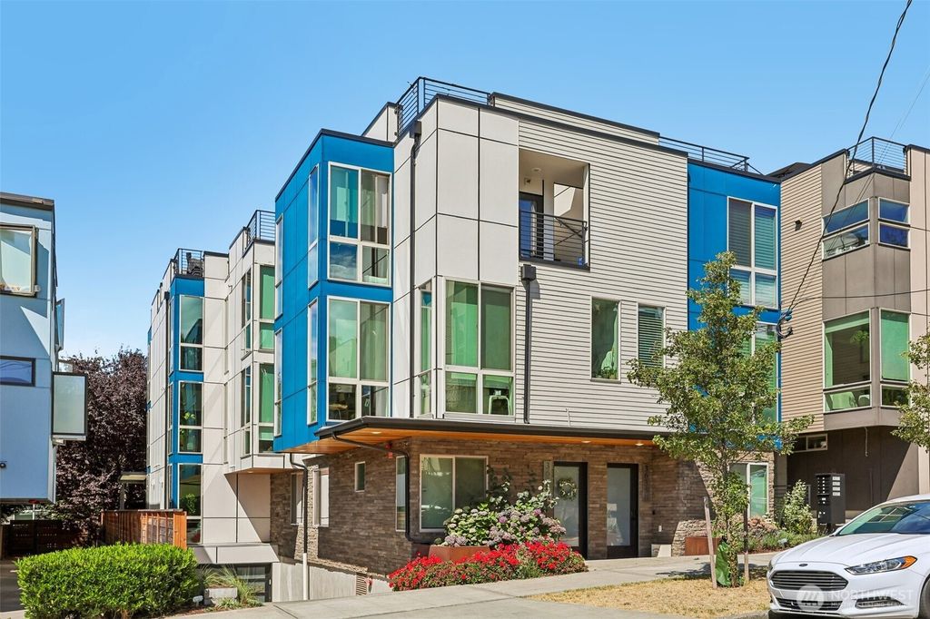 3637 C Dayton Ave N, Seattle, WA 98103