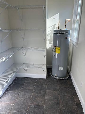 7 College CT, Suffolk, VA 23434