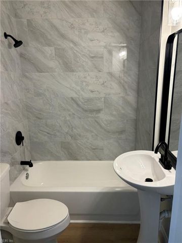 7 College CT, Suffolk, VA 23434