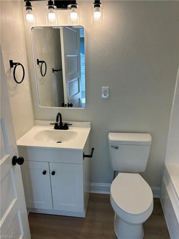 7 College CT, Suffolk, VA 23434