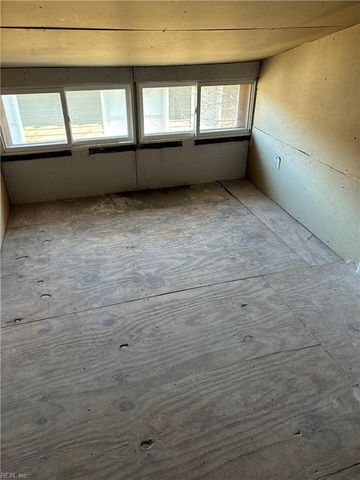 7 College CT, Suffolk, VA 23434