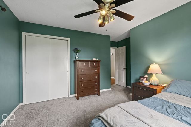6349 W Buckskin Court, New Palestine, IN 46163
