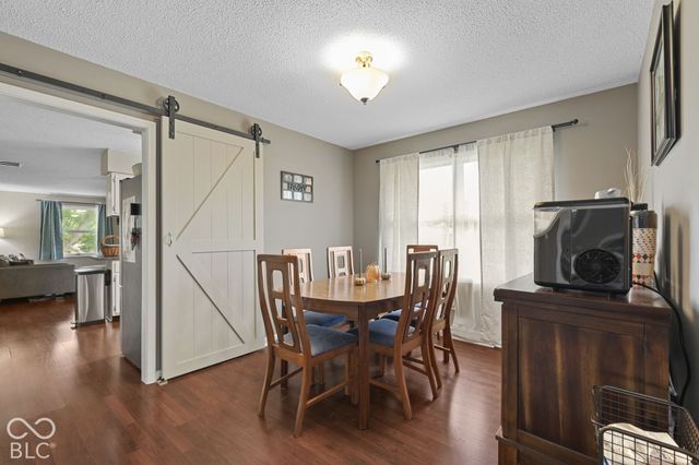 6349 W Buckskin Court, New Palestine, IN 46163
