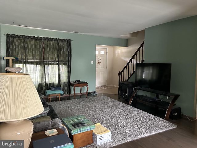 306 FOXWOOD LN, Marlton, NJ 08053