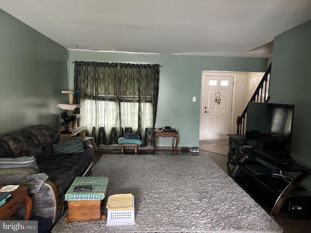 306 FOXWOOD LN, Marlton, NJ 08053