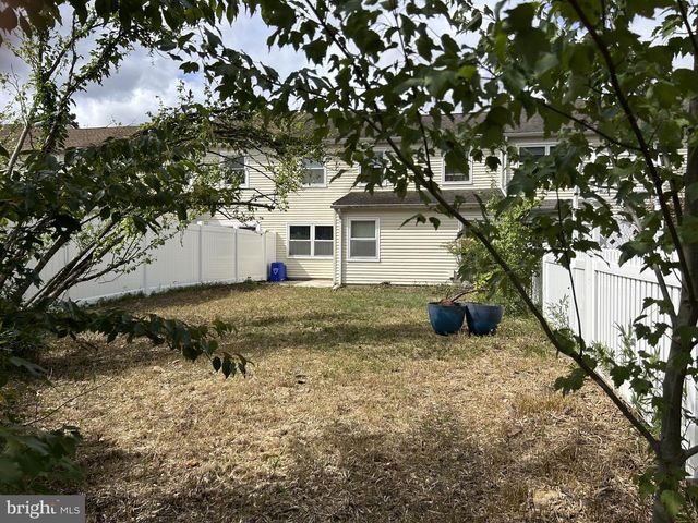 306 FOXWOOD LN, Marlton, NJ 08053