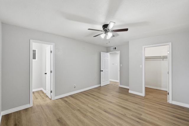 3311 W Sue Avenue, Visalia, CA 93277