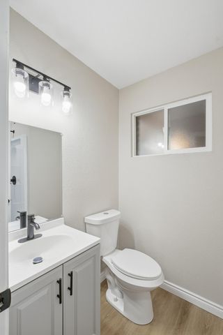 3311 W Sue Avenue, Visalia, CA 93277