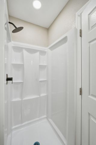 3311 W Sue Avenue, Visalia, CA 93277