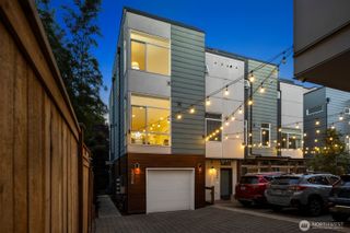 124 20th Avenue #B, Seattle, WA 98122
