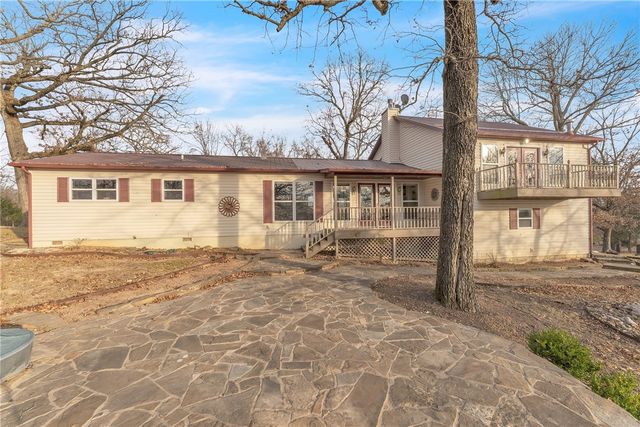 29 County Road 1522, Eureka Springs, AR 72632