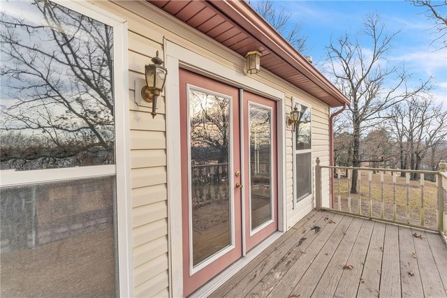 29 County Road 1522, Eureka Springs, AR 72632