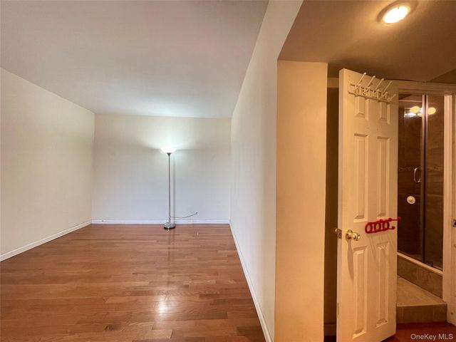 99-72 66th Road 11G, Rego Park, NY 11374