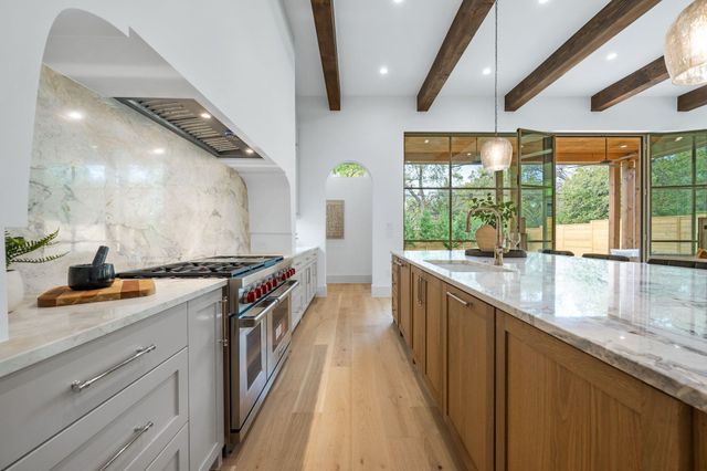 6006 Cary DR, Austin, TX 78757