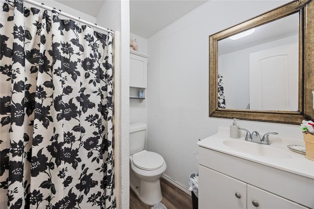 136 Private Road 7708, Emory, TX 75440