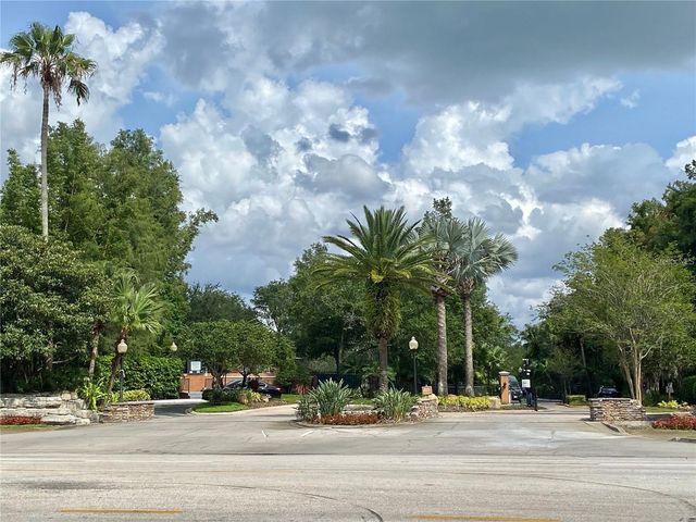 5144 CONROY ROAD 38, Orlando, FL 32811