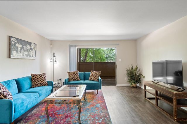 8419 Hearth Drive 21, Houston, TX 77054