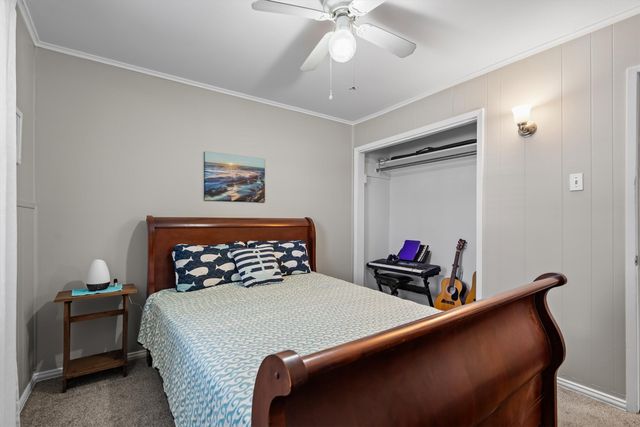 1019 Woodmere Drive, Lewisville, TX 75067
