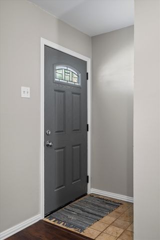 1019 Woodmere Drive, Lewisville, TX 75067