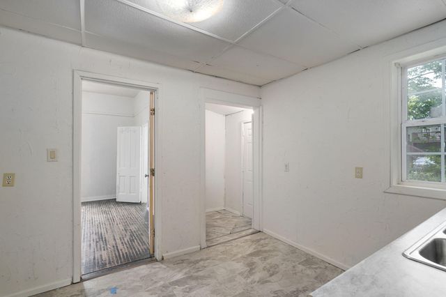 521 W Harrison Street, Springfield, MO 65806