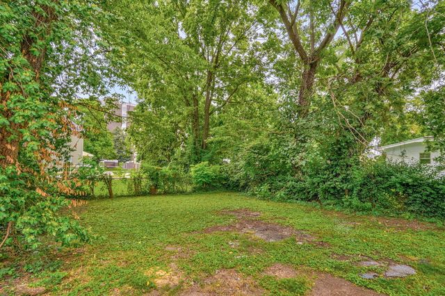 521 W Harrison Street, Springfield, MO 65806