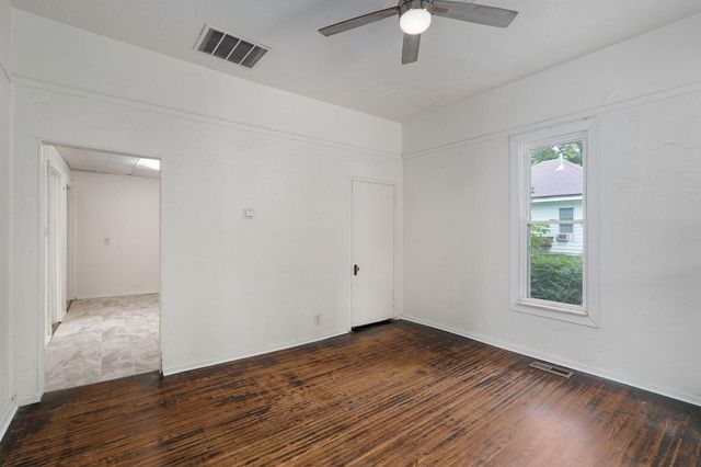 521 W Harrison Street, Springfield, MO 65806