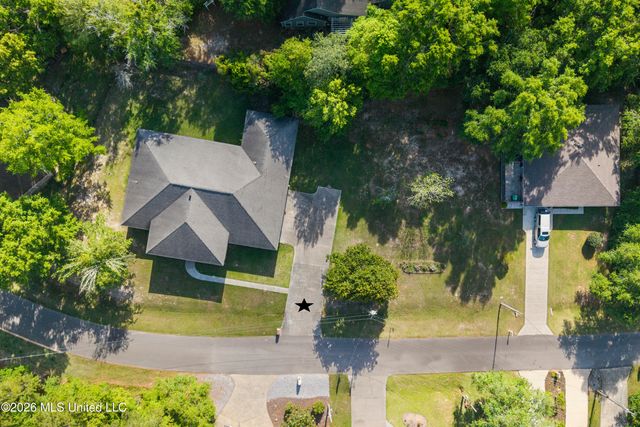 6426 Apelehama Road, Diamondhead, MS 39525