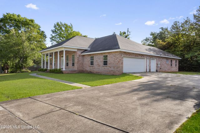 6426 Apelehama Road, Diamondhead, MS 39525