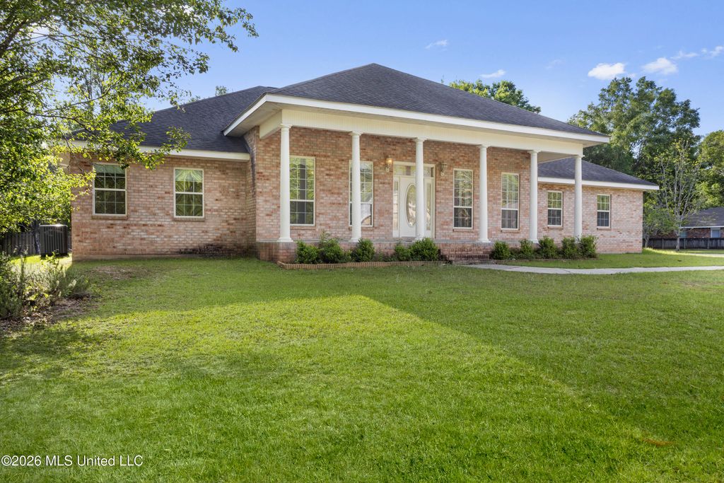 6426 Apelehama Road, Diamondhead, MS 39525